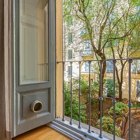 Apartment Piermarini *