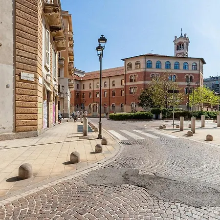 Piermarini Apartment